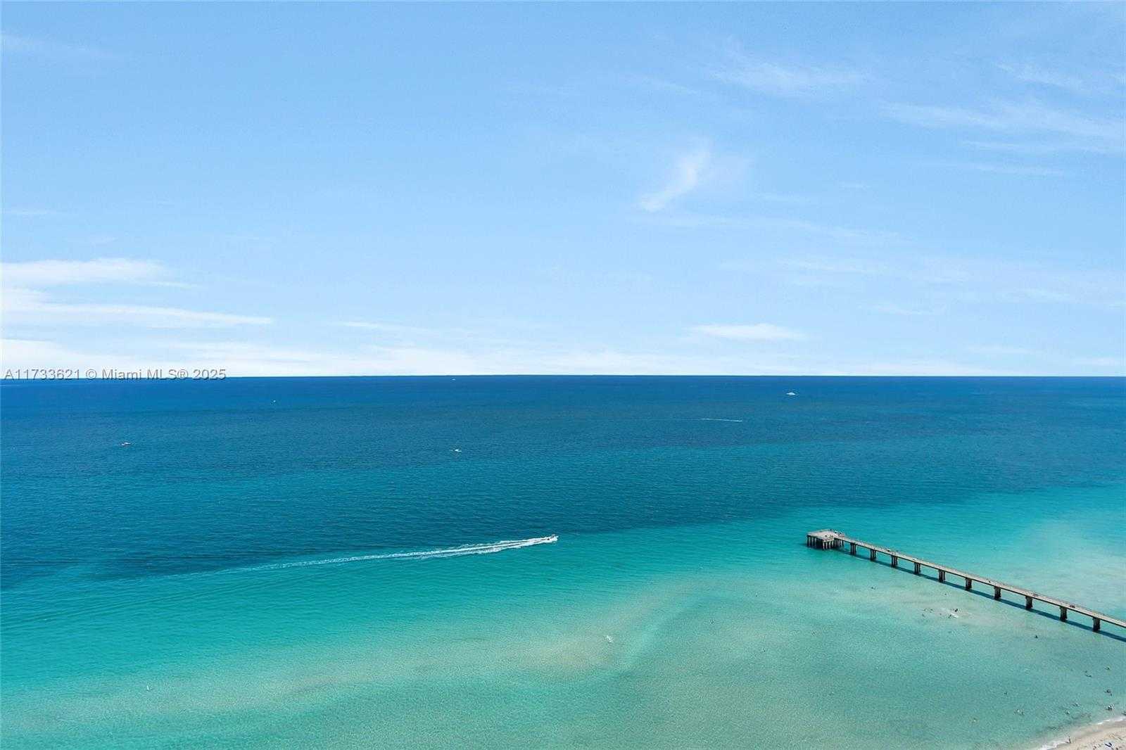 Small Image of 16901 Collins Ave, Sunny Isles Beach, FL 33160, USA Number 21