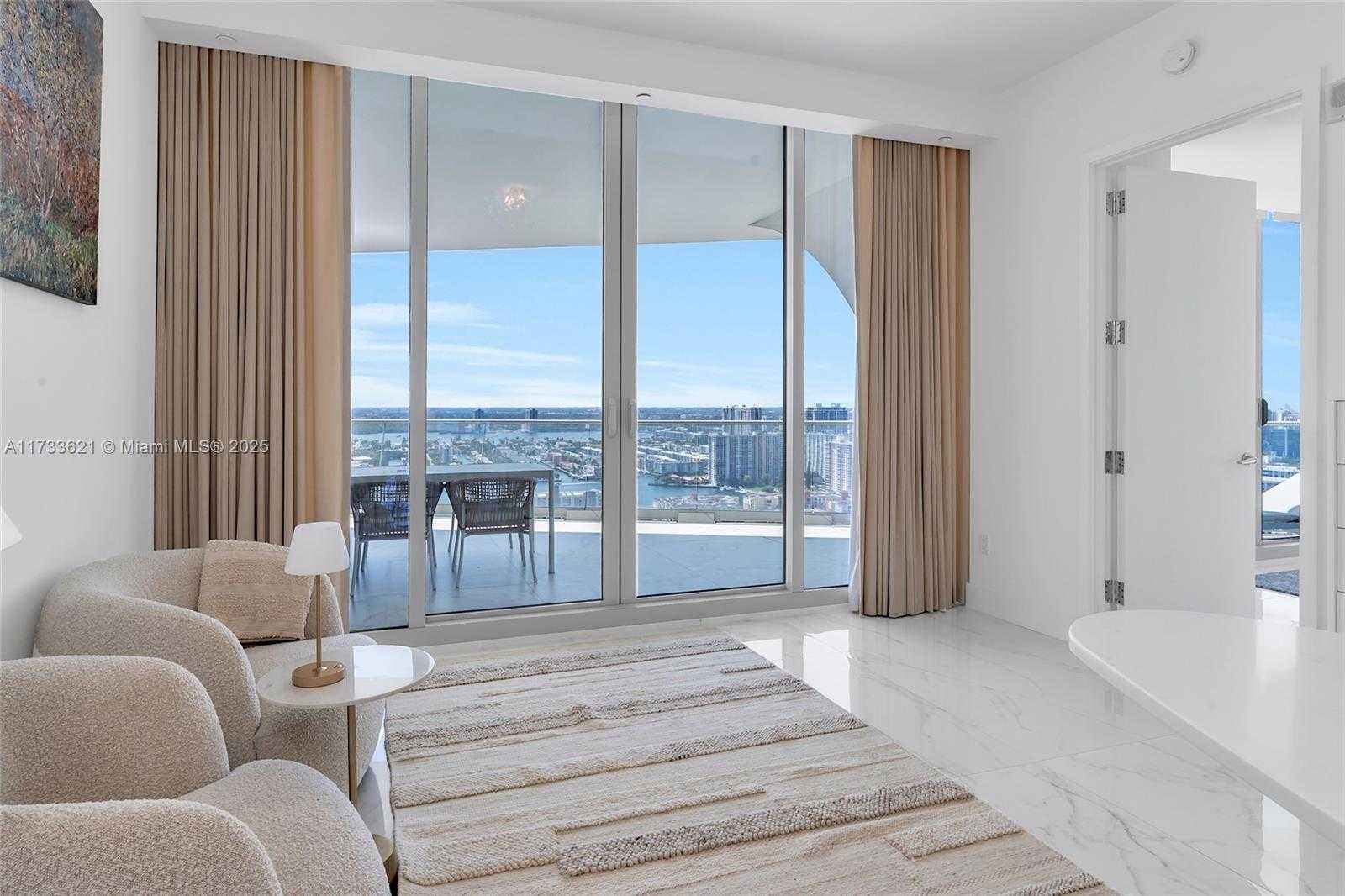 Small Image of 16901 Collins Ave, Sunny Isles Beach, FL 33160, USA Number 33