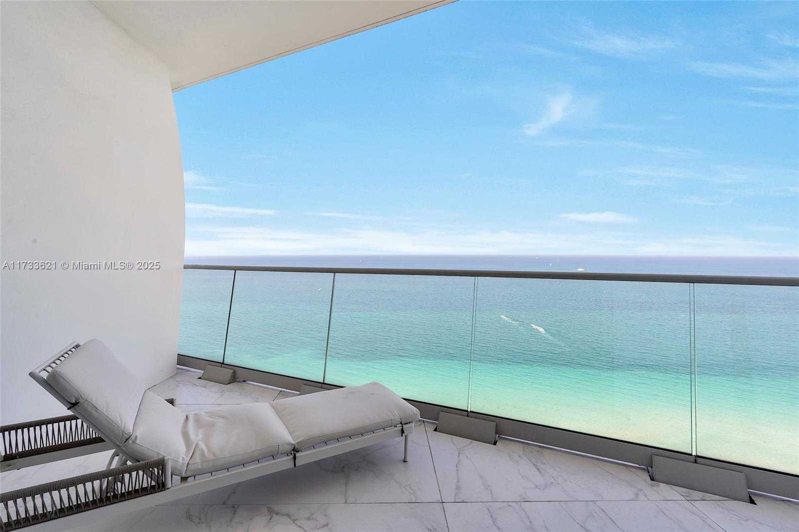 Small Image of 16901 Collins Ave, Sunny Isles Beach, FL 33160, USA Number 69
