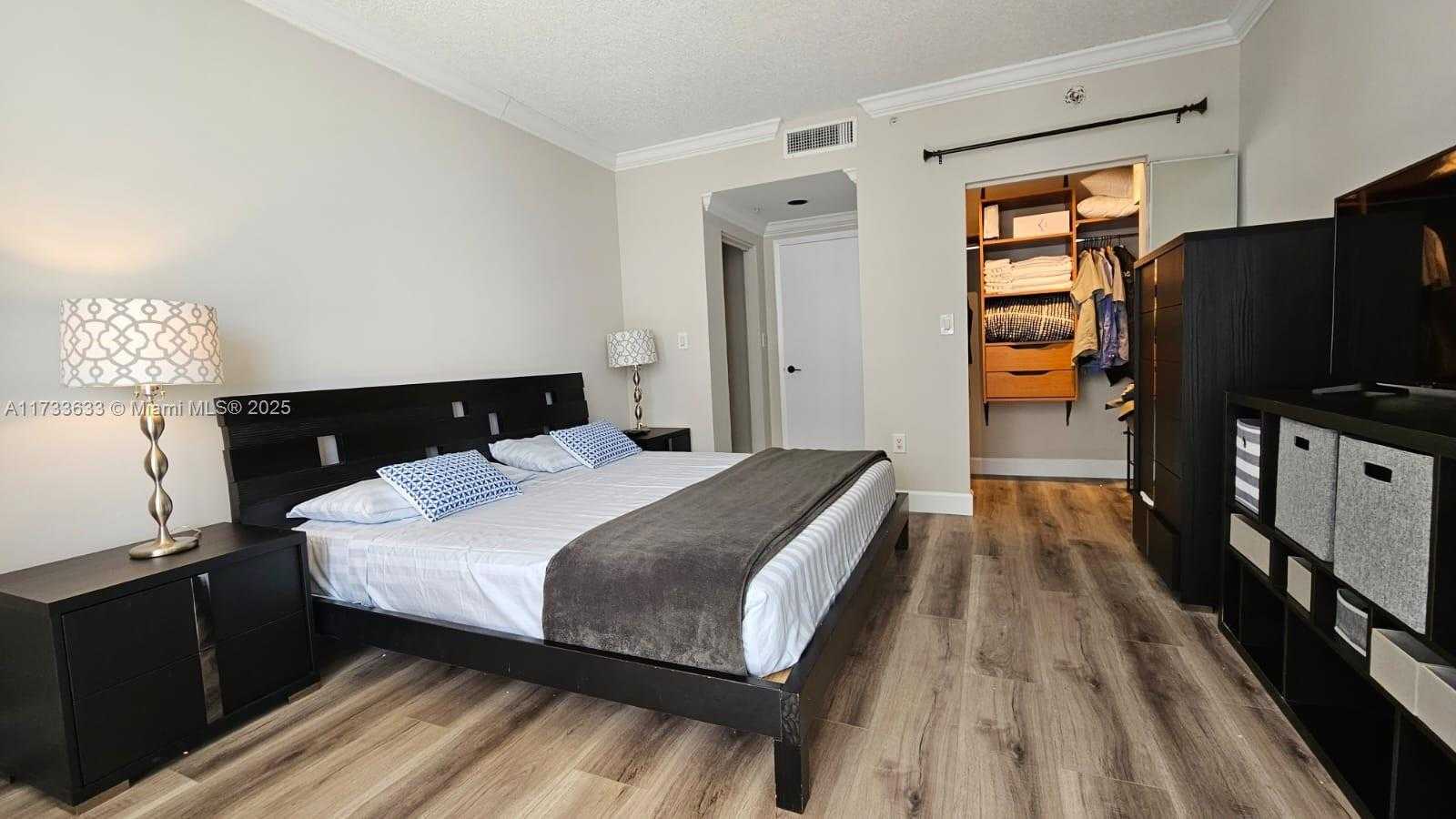 Small Image of 17375 COLLINS AVE #2304, Sunny Isles Beach Number 15