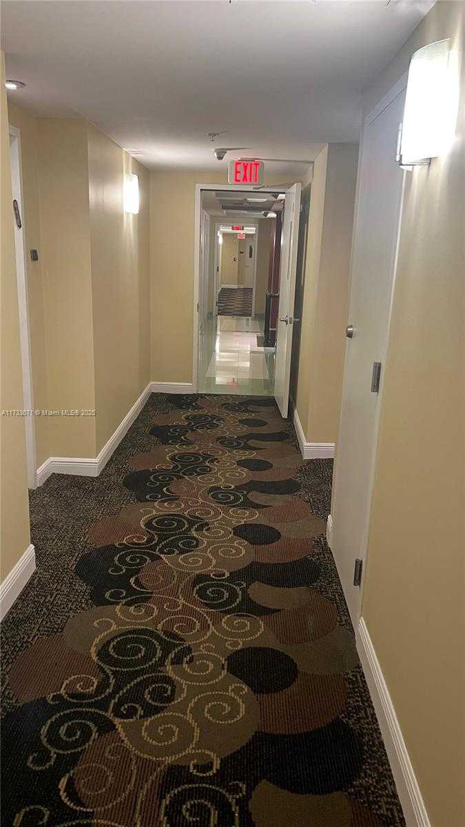Small Image of 1745 EAST HALLANDALE BEACH BLVD #1807W, Hallandale Beach Number 12