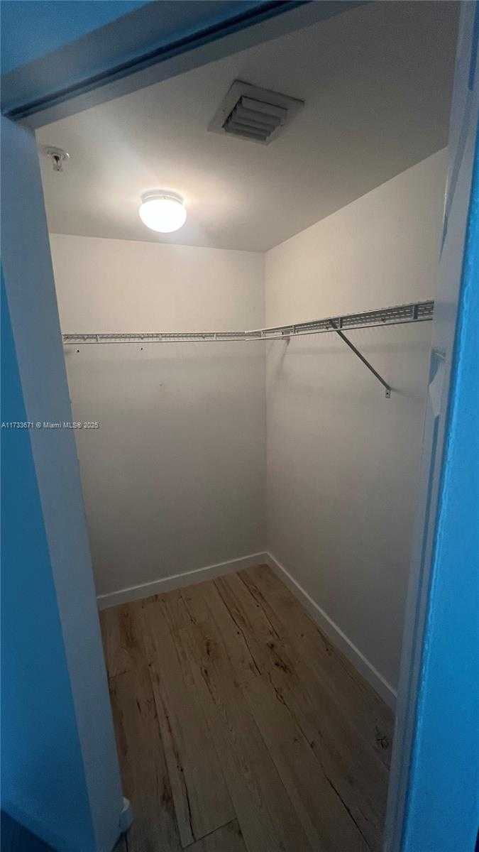 Small Image of 1745 EAST HALLANDALE BEACH BLVD #1807W, Hallandale Beach Number 42