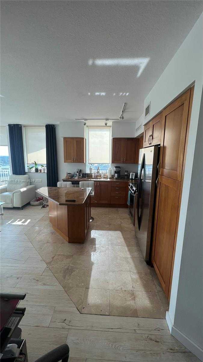 Small Image of 1745 EAST HALLANDALE BEACH BLVD #1807W, Hallandale Beach Number 8