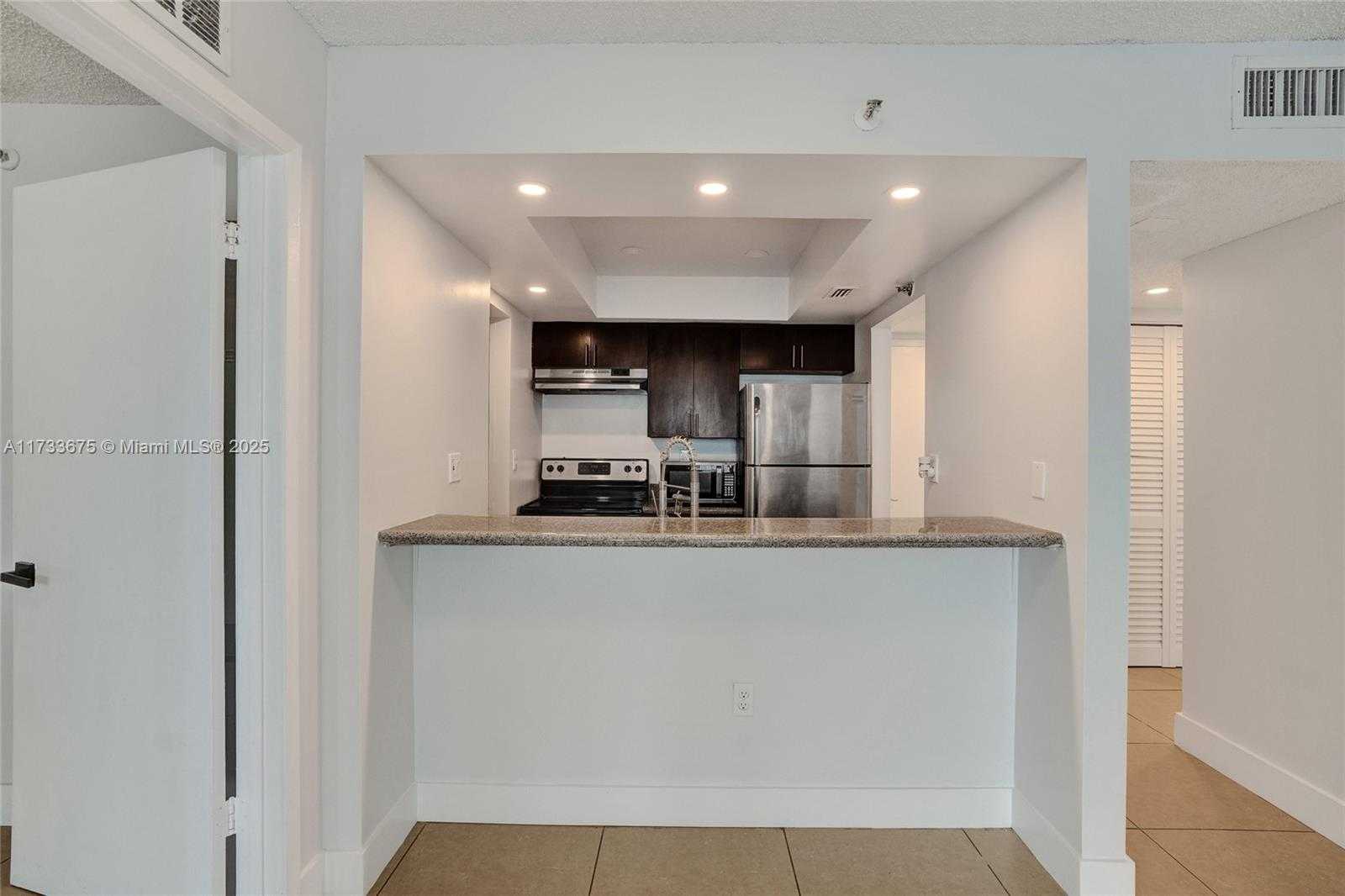 Small Image of 850 NORTH MIAMI AVE #W-1810, Miami Number 11
