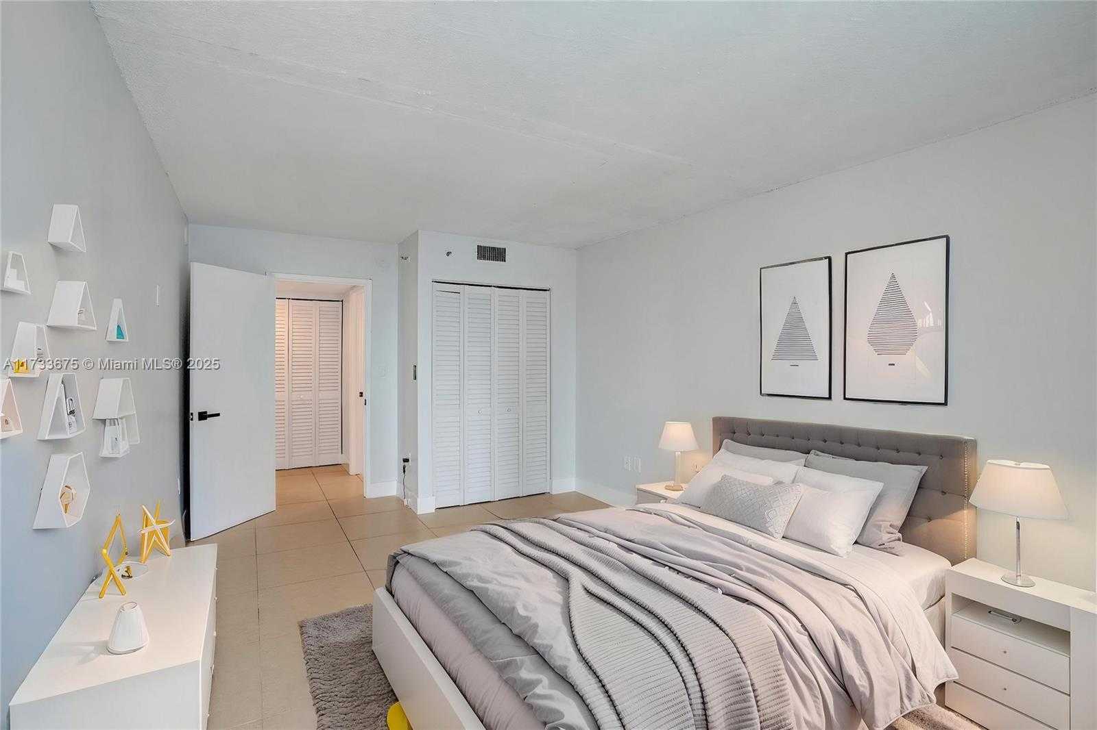 Small Image of 850 NORTH MIAMI AVE #W-1810, Miami Number 7