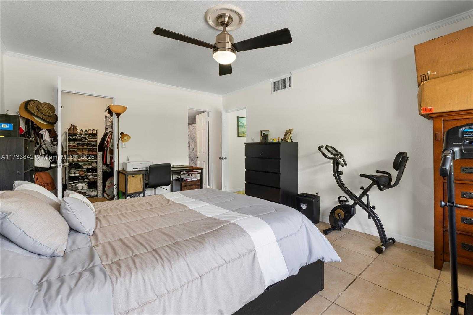 Small Image of 4650 NORTH WEST 79TH AVE #2H, Doral Number 14
