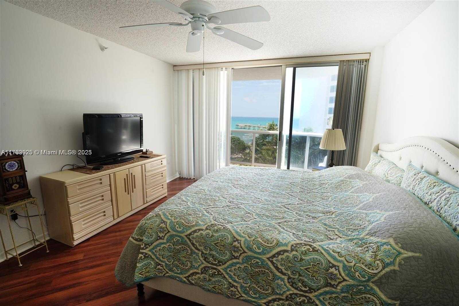 Small Image of 16711 COLLINS AVE #601, Sunny Isles Beach Number 11