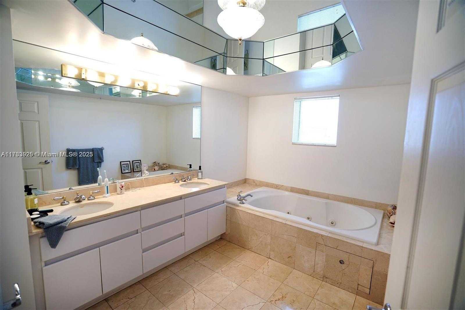 Small Image of 16711 COLLINS AVE #601, Sunny Isles Beach Number 14