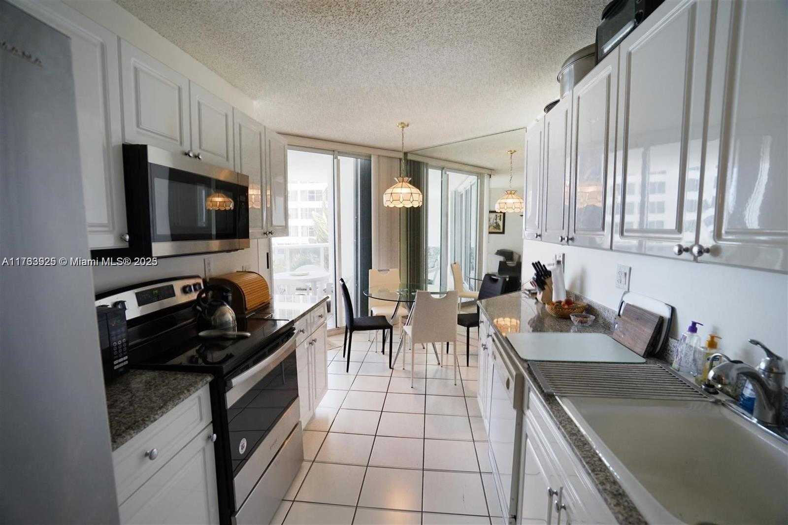Small Image of 16711 COLLINS AVE #601, Sunny Isles Beach Number 5