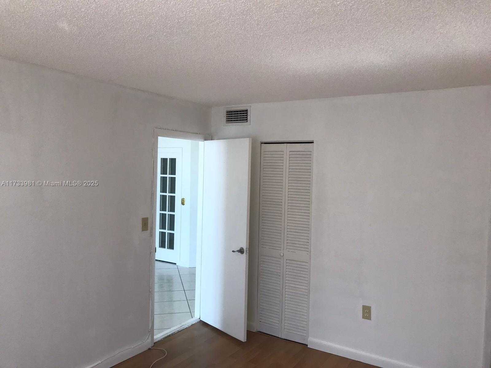 Small Image of 1251 NORTH EAST 108TH ST #805, Miami Number 19