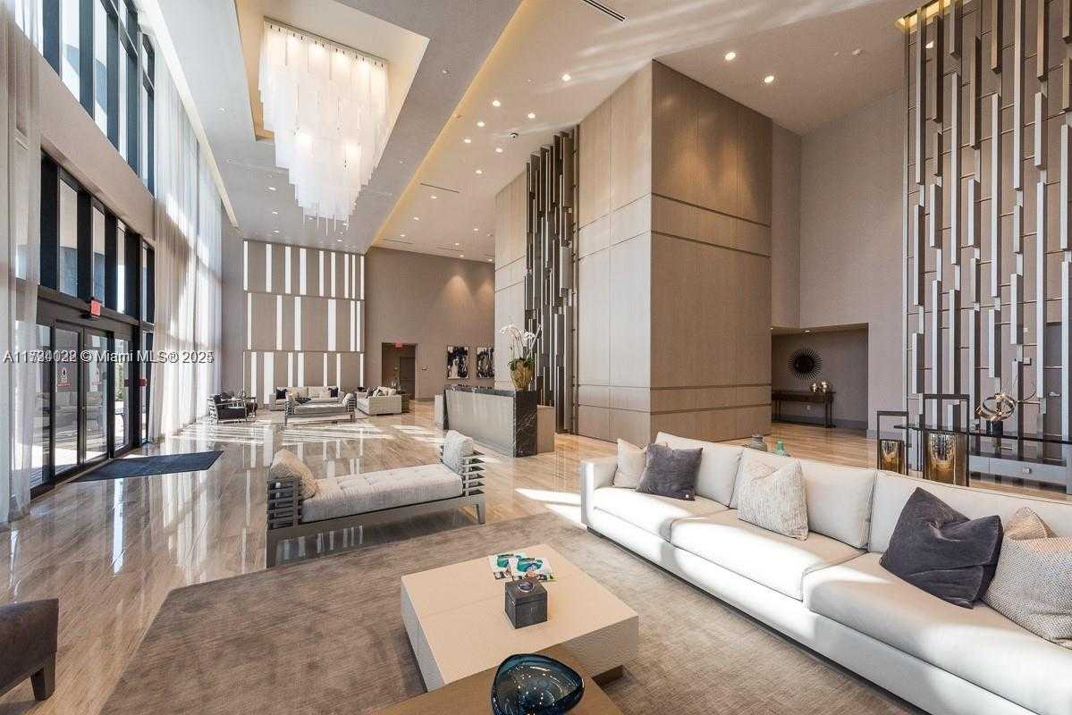 Small Image of 5300 NORTH WEST 85TH AVE #409, Doral Number 3