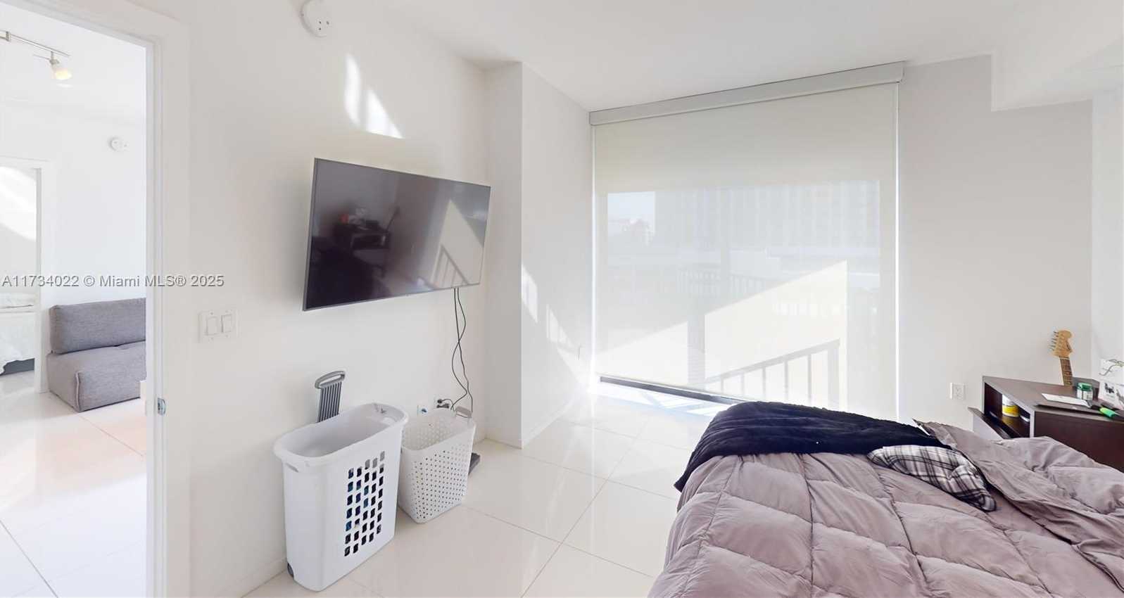 Small Image of 5300 NORTH WEST 85TH AVE #409, Doral Number 7