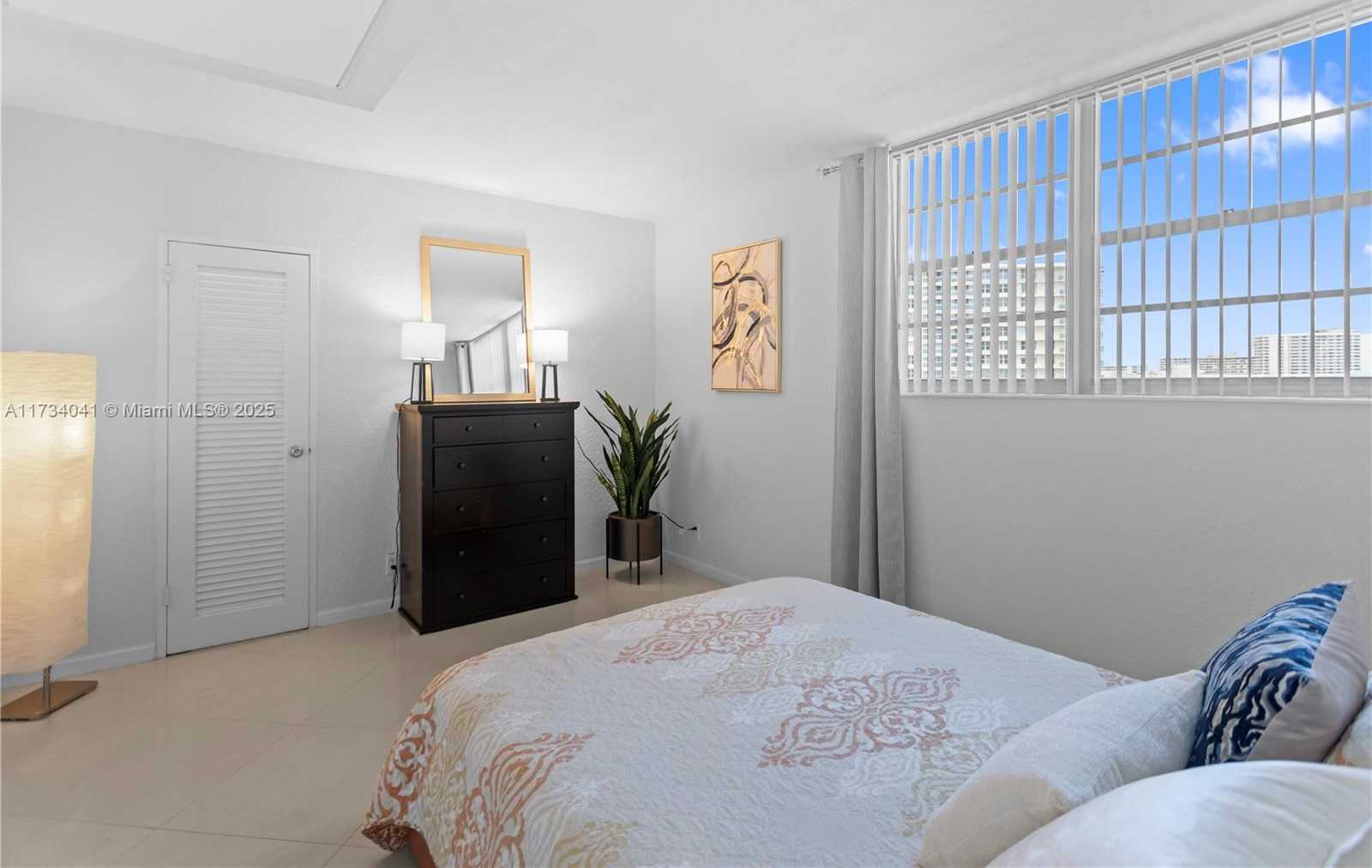 Small Image of 3801 SOUTH OCEAN DR #10Q, Hollywood Number 15
