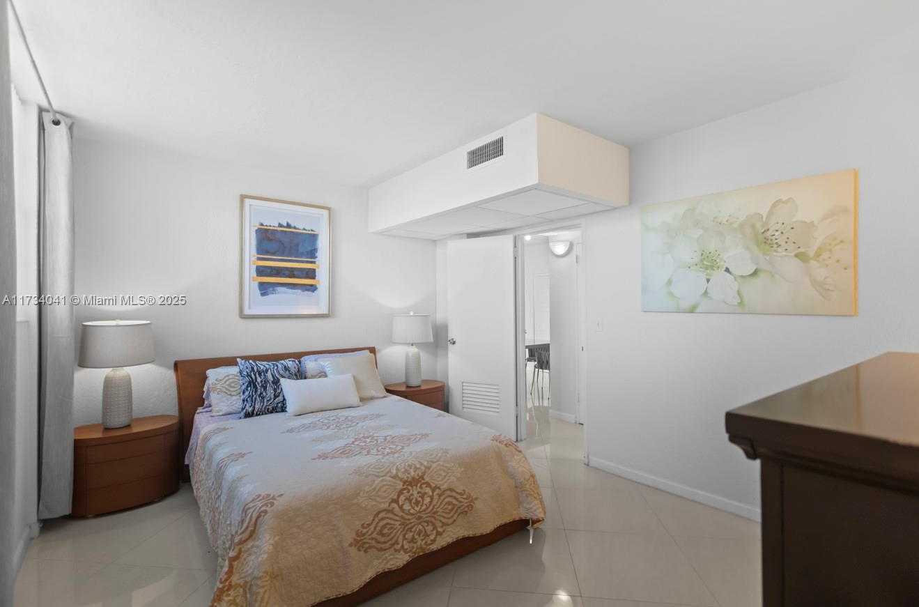 Small Image of 3801 SOUTH OCEAN DR #10Q, Hollywood Number 17