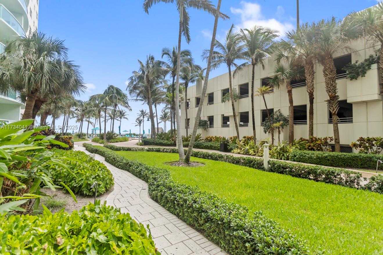Small Image of 3801 SOUTH OCEAN DR #10Q, Hollywood Number 26