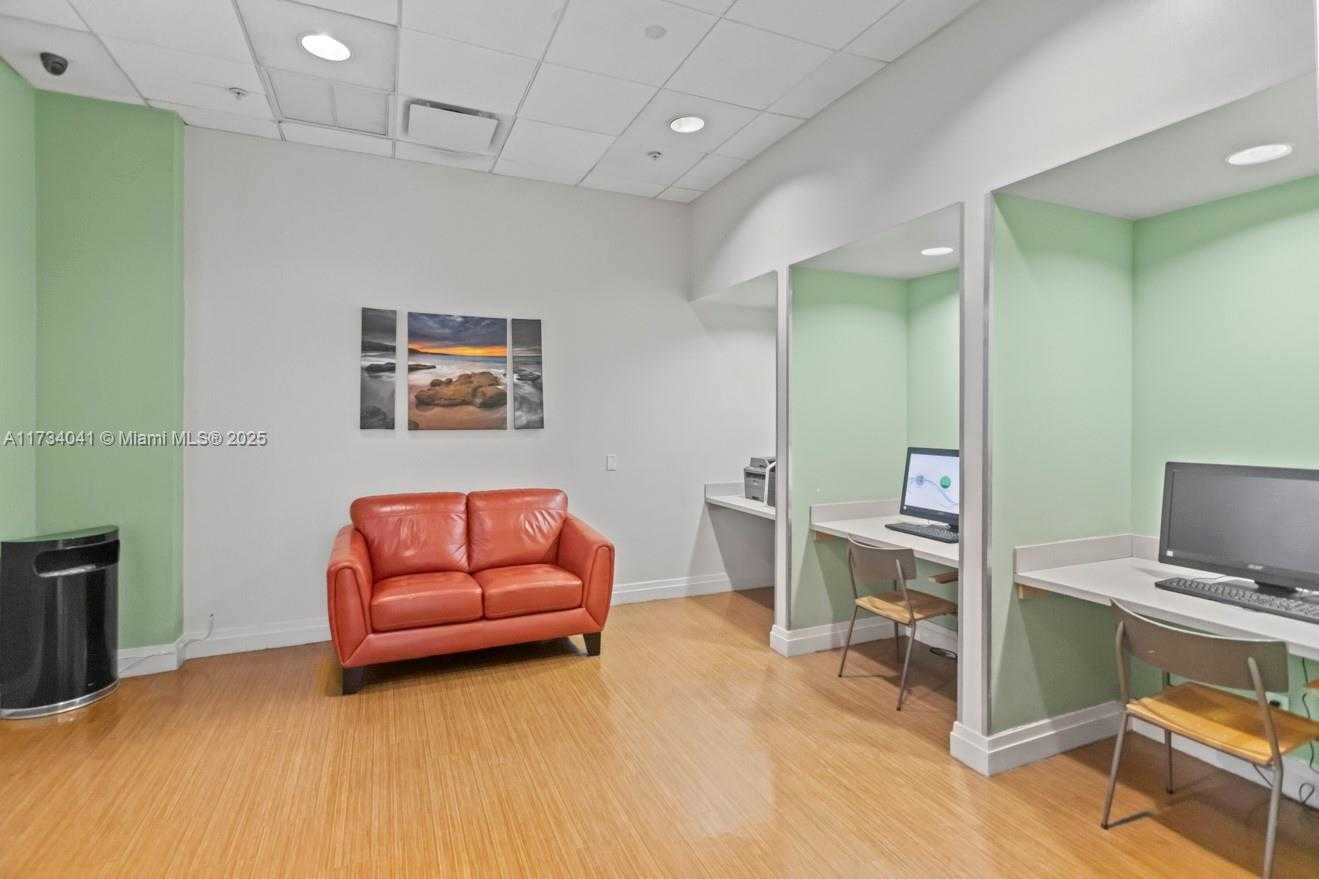 Small Image of 3801 SOUTH OCEAN DR #10Q, Hollywood Number 30