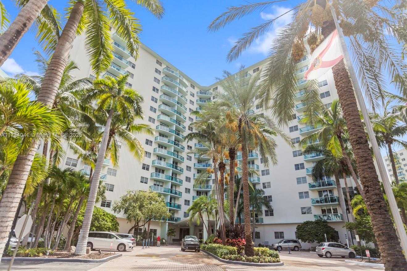Small Image of 3801 SOUTH OCEAN DR #10Q, Hollywood Number 37