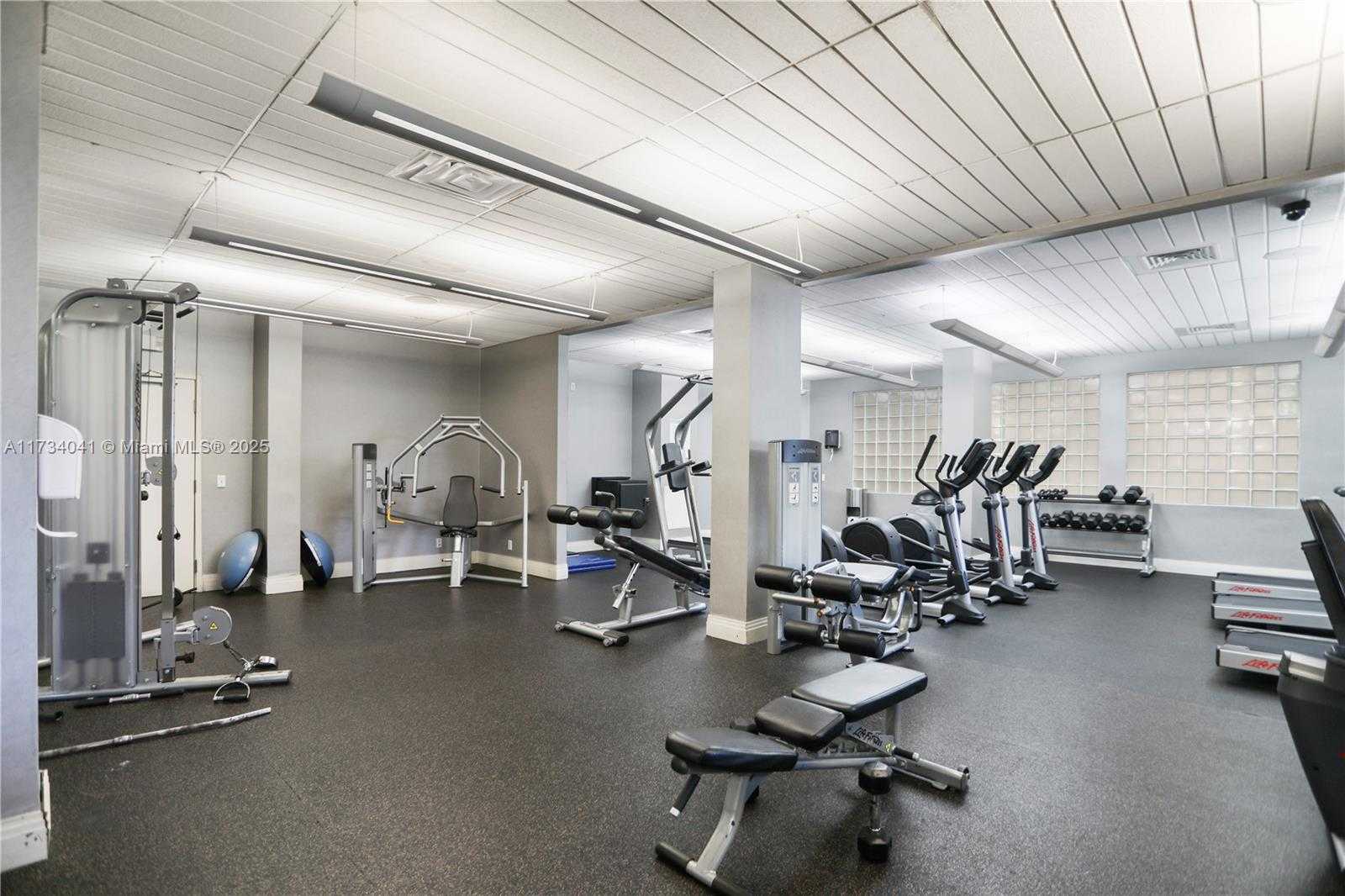 Small Image of 3801 SOUTH OCEAN DR #10Q, Hollywood Number 39