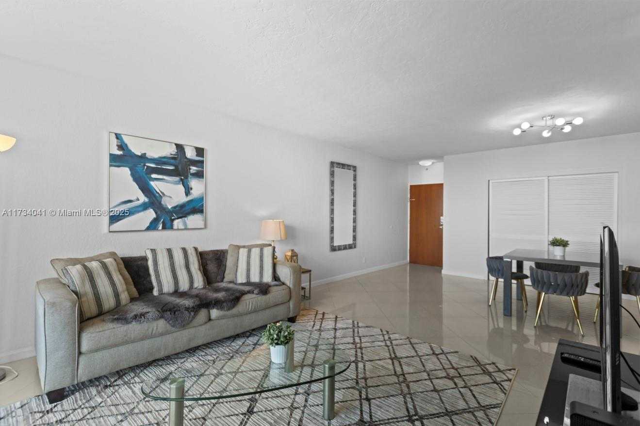 Small Image of 3801 SOUTH OCEAN DR #10Q, Hollywood Number 7
