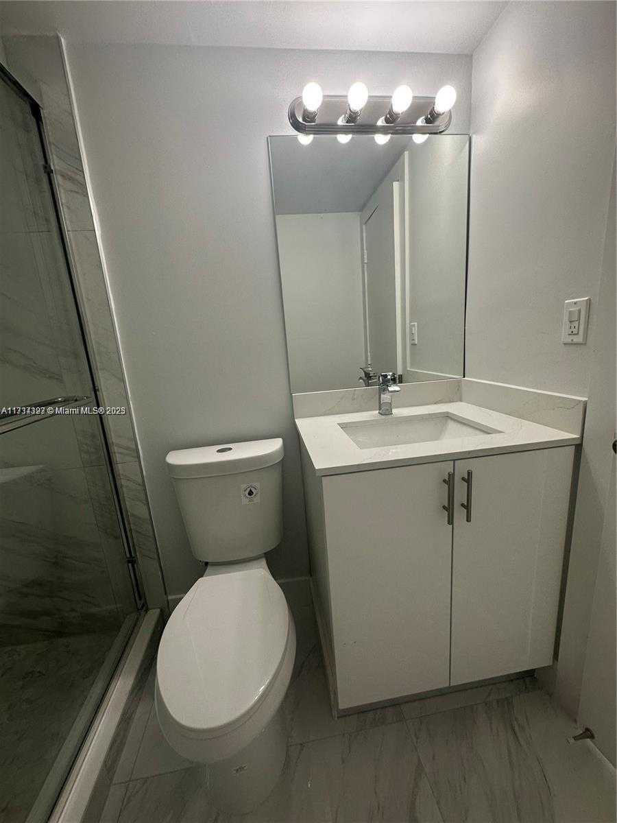 Small Image of 3800 SOUTH OCEAN DR #411, Hollywood Number 21
