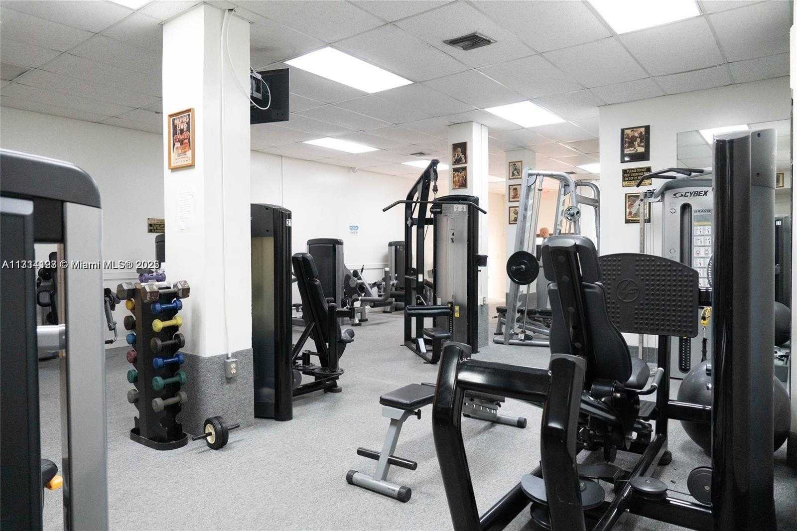 Small Image of 3800 SOUTH OCEAN DR #411, Hollywood Number 27