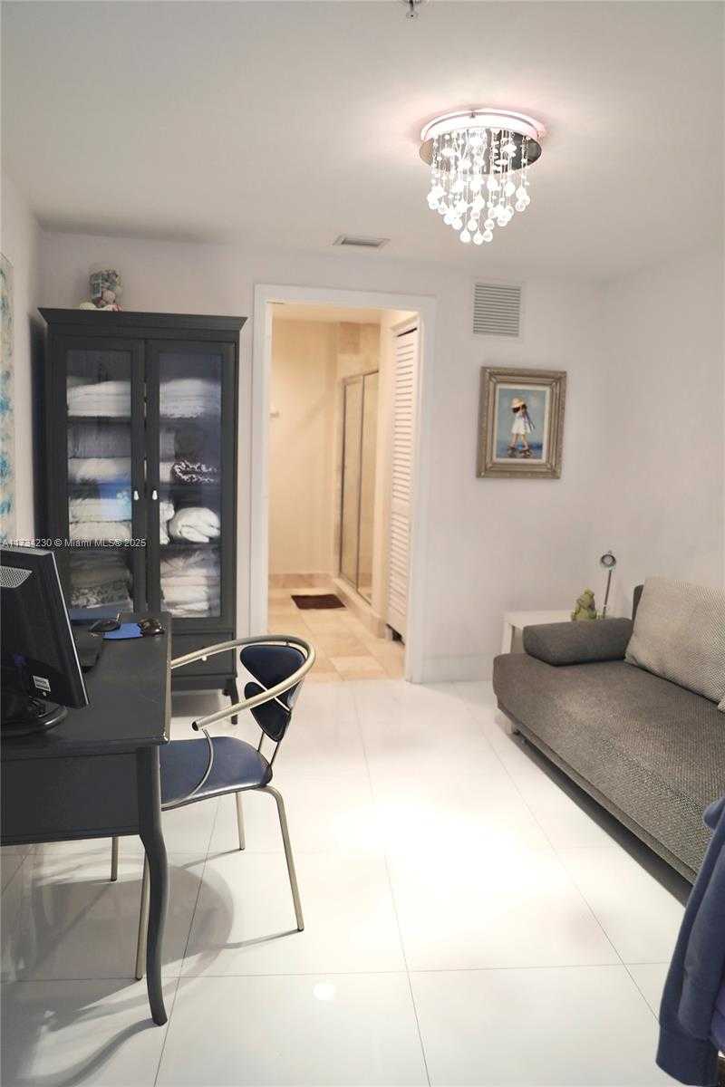 Small Image of 18201 COLLINS AVE #505, Sunny Isles Beach Number 12