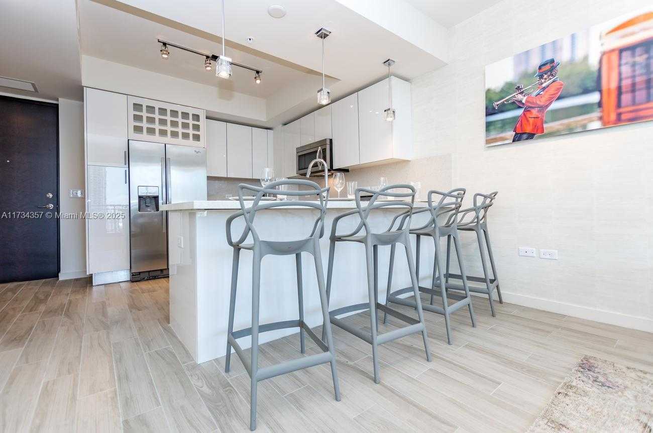 Small Image of 999 SOUTH WEST 1ST AVE #2308, Miami Number 5