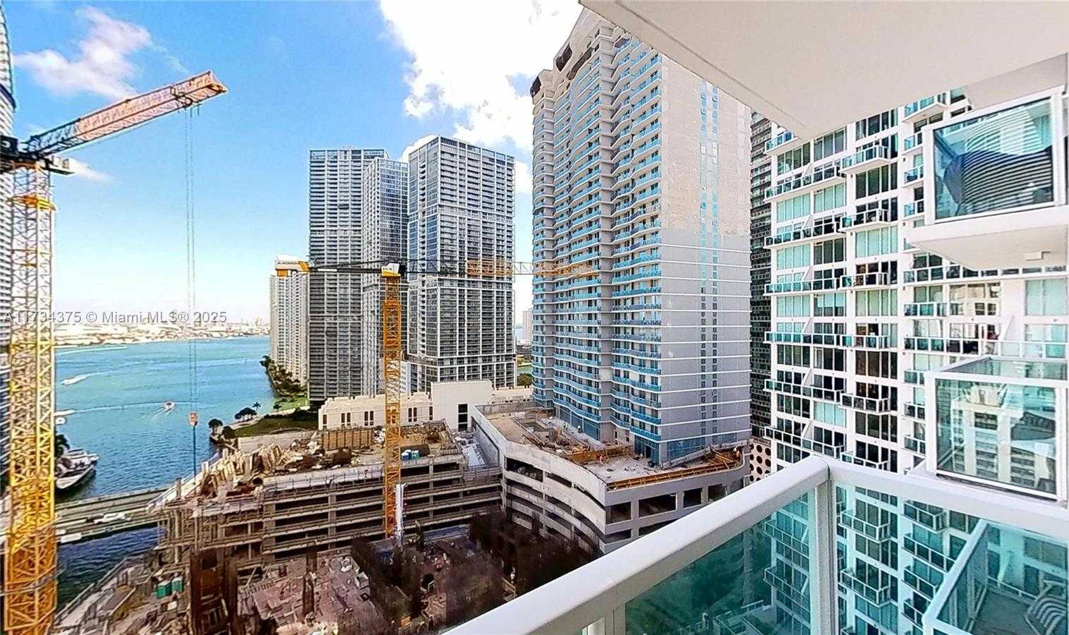 Small Image of 31 SOUTH EAST 5TH ST #2408, Miami Number 4