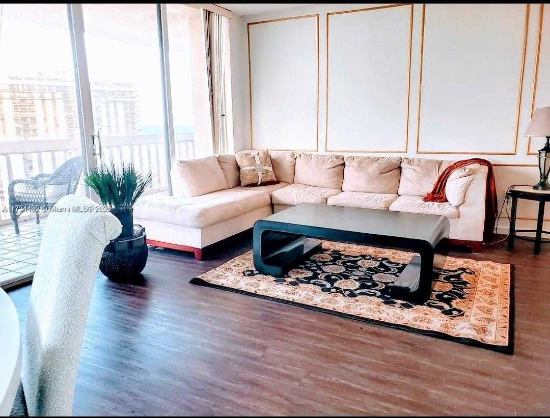 Small Image of 19355 TURNBERRY WAY #21C, Aventura Number 11