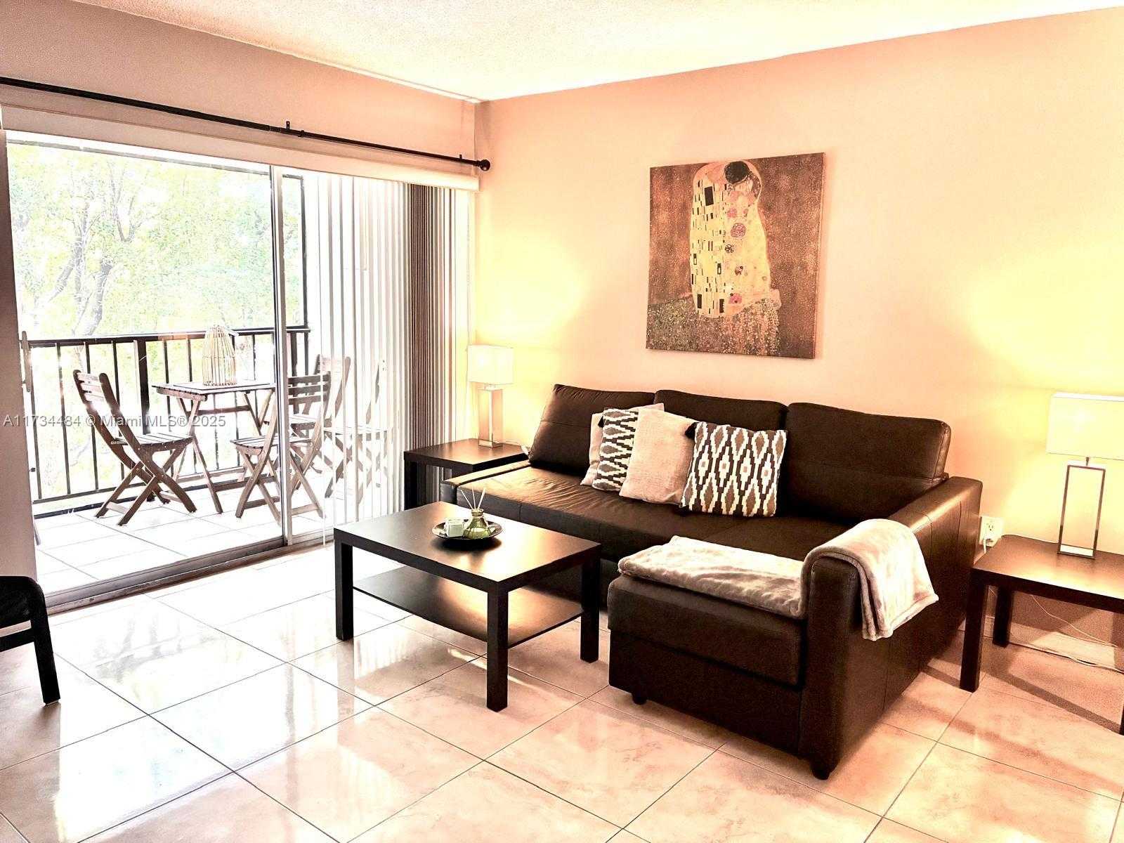Small Image of 201 178TH DR #331, Sunny Isles Beach Number 11