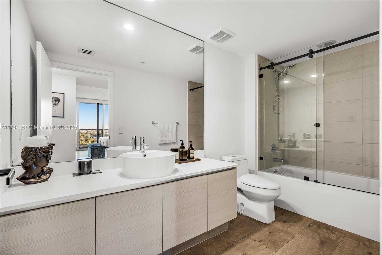 Small Image of 4250 BISCAYNE BLVD #1502, Miami Number 18