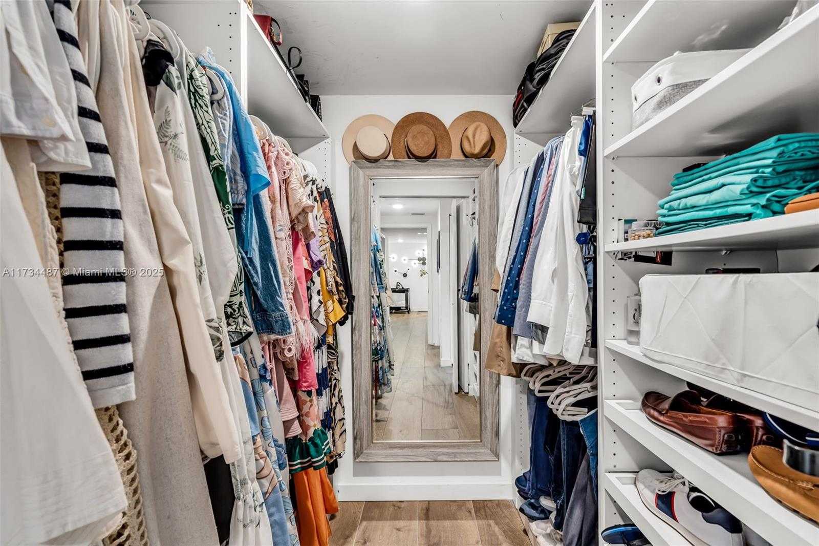 Small Image of 4250 BISCAYNE BLVD #1502, Miami Number 19