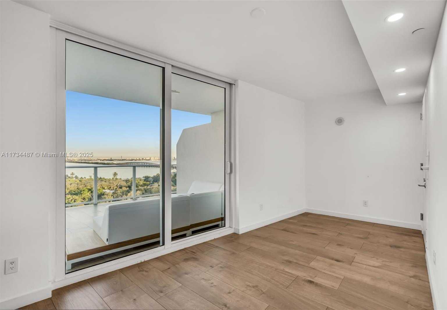 Small Image of 4250 BISCAYNE BLVD #1502, Miami Number 20