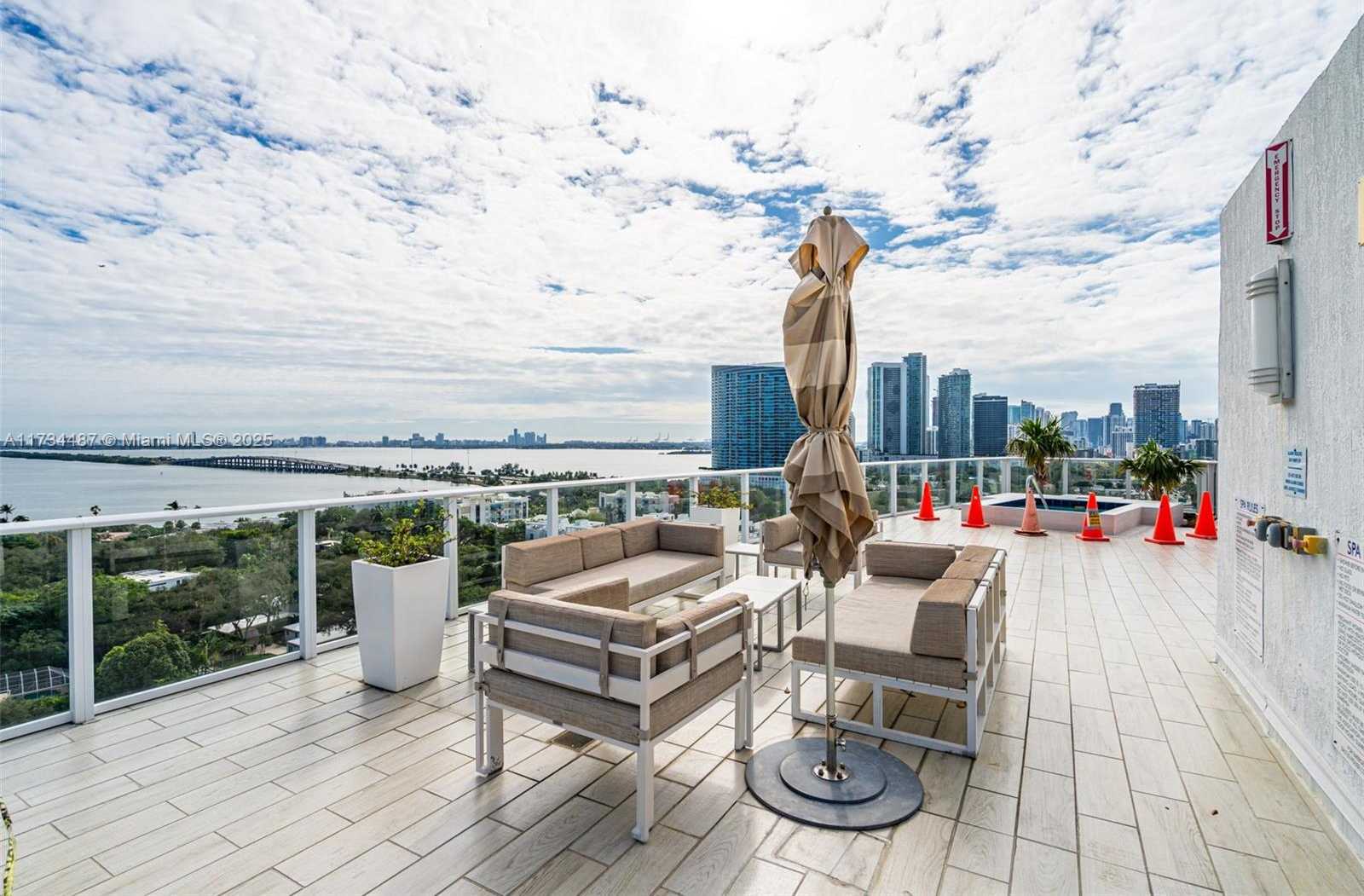 Small Image of 4250 BISCAYNE BLVD #1502, Miami Number 37