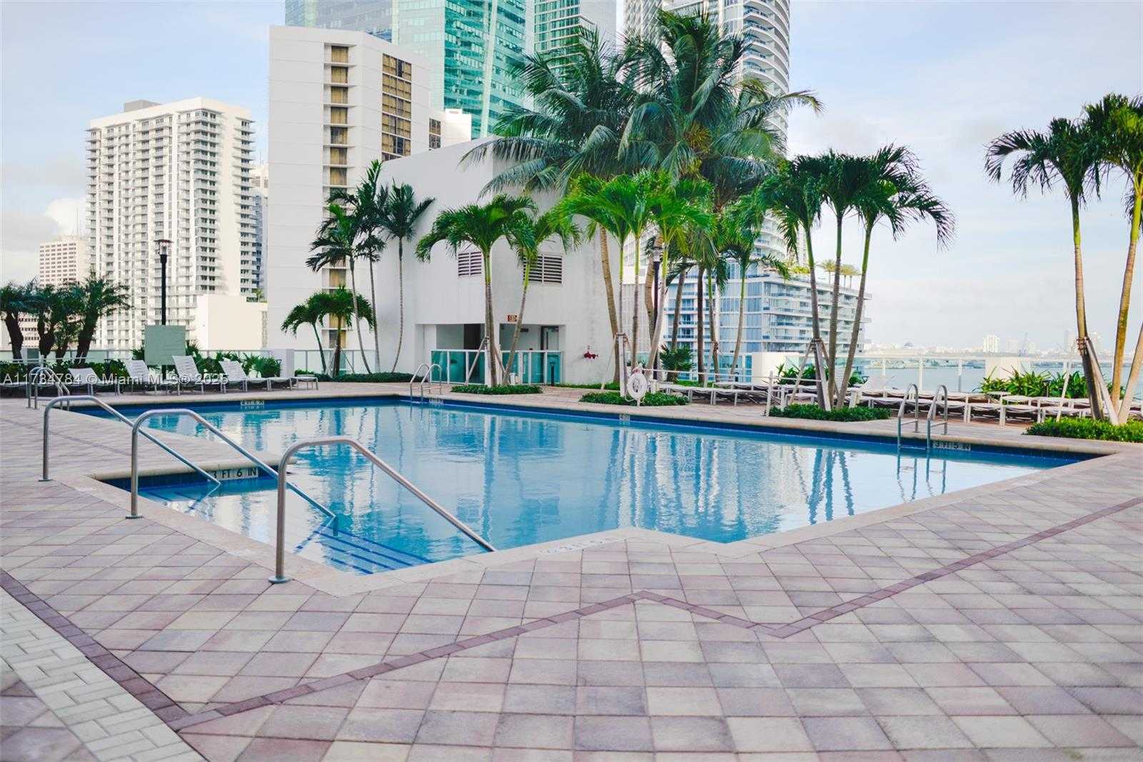 Small Image of 31 SOUTH EAST 5TH ST #1101, Miami Number 17