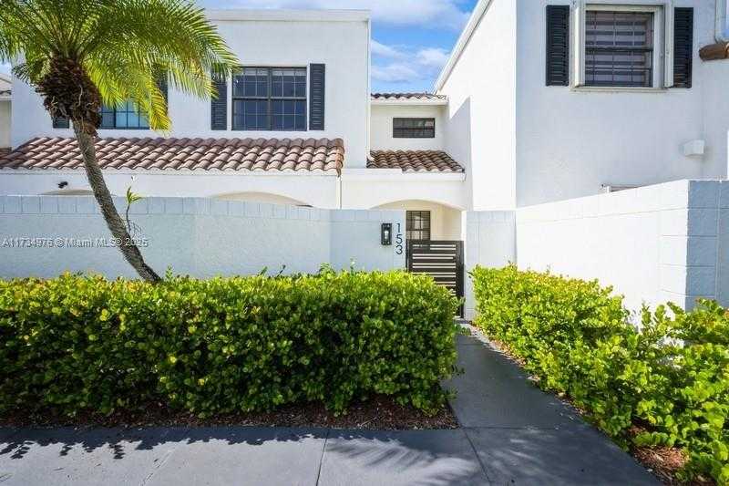 Small Image of 21216 HARBOR WAY #153-15, Aventura Number 21
