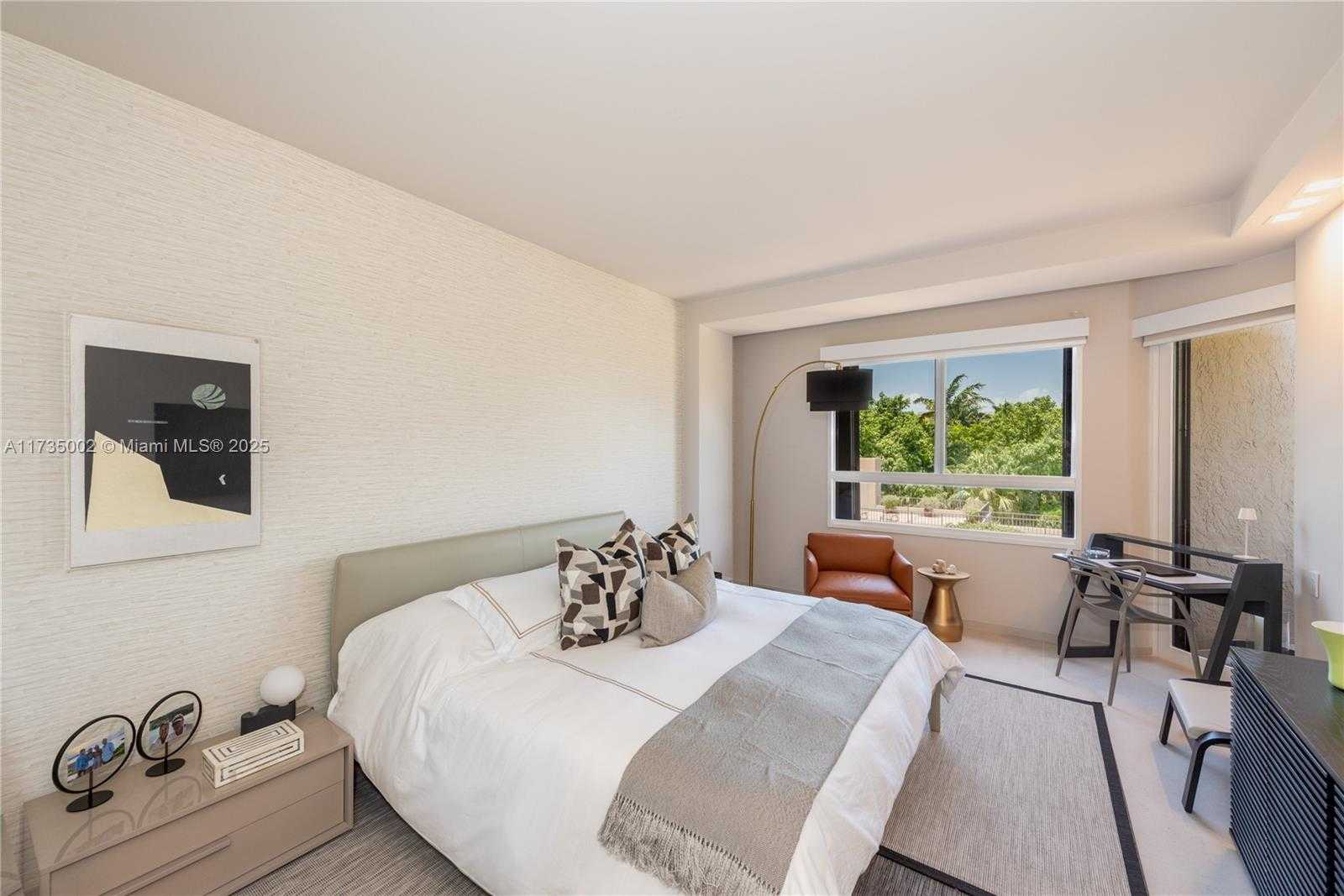 Small Image of 251 CRANDON BLVD #306, Key Biscayne Number 10
