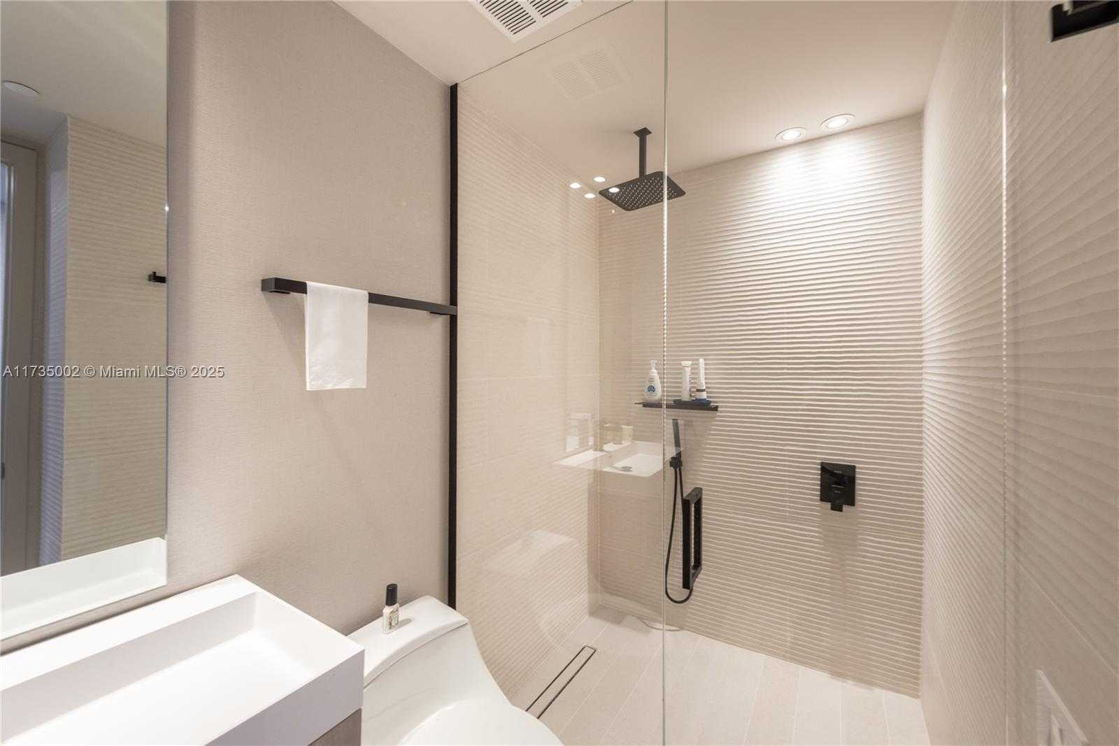 Small Image of 251 CRANDON BLVD #306, Key Biscayne Number 18