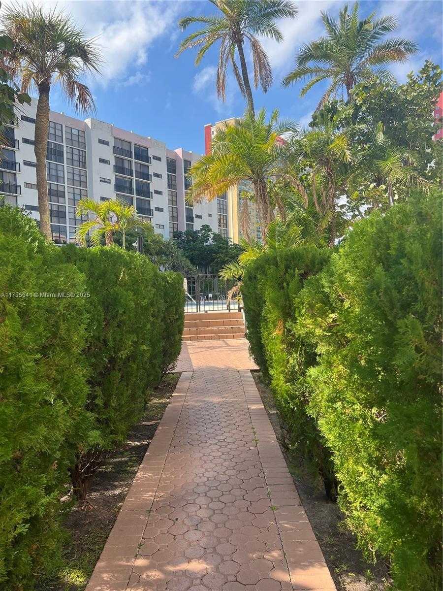 Small Image of 17011 NORTH BAY RD #512, Sunny Isles Beach Number 18