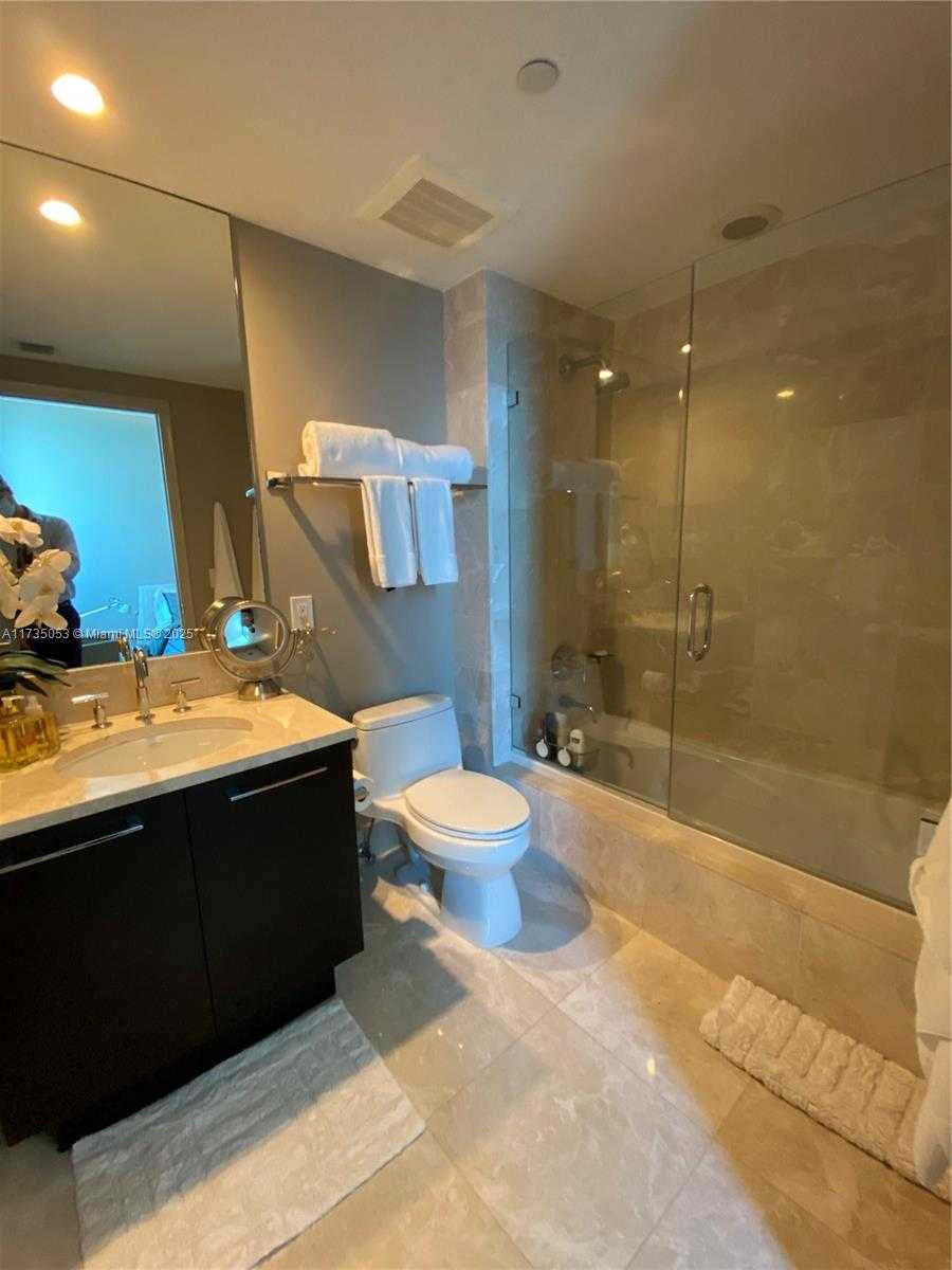 Small Image of 17001 COLLINS AVE #3401, Sunny Isles Beach Number 15