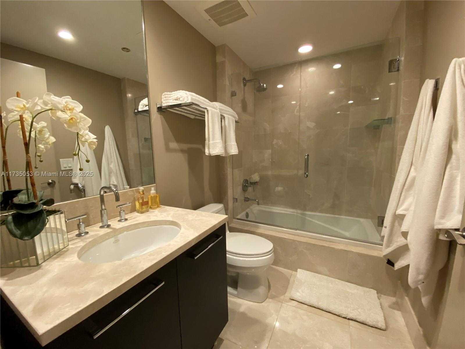 Small Image of 17001 COLLINS AVE #3401, Sunny Isles Beach Number 19