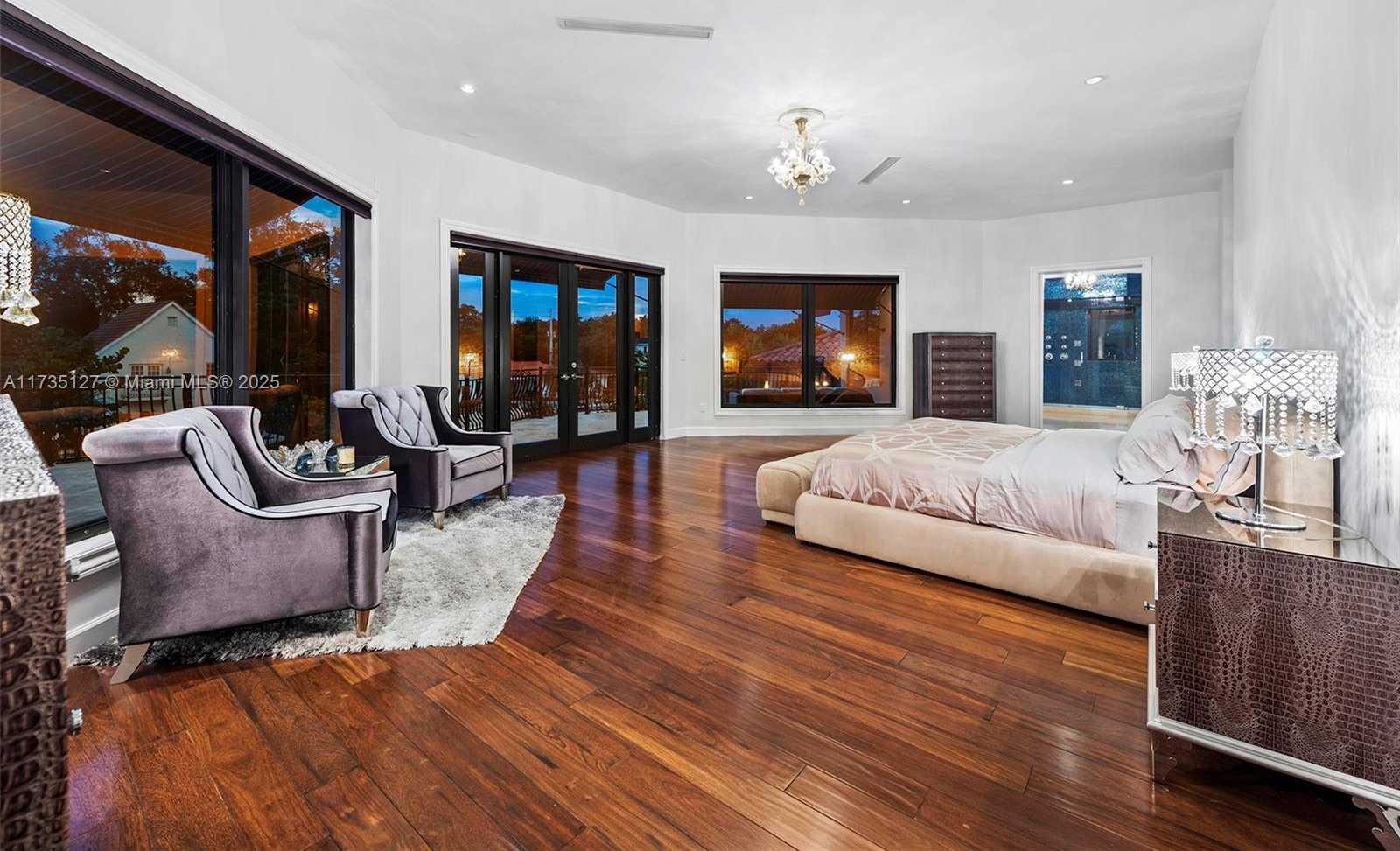 Small Image of 6700 GRANADA BLVD, Coral Gables Number 35
