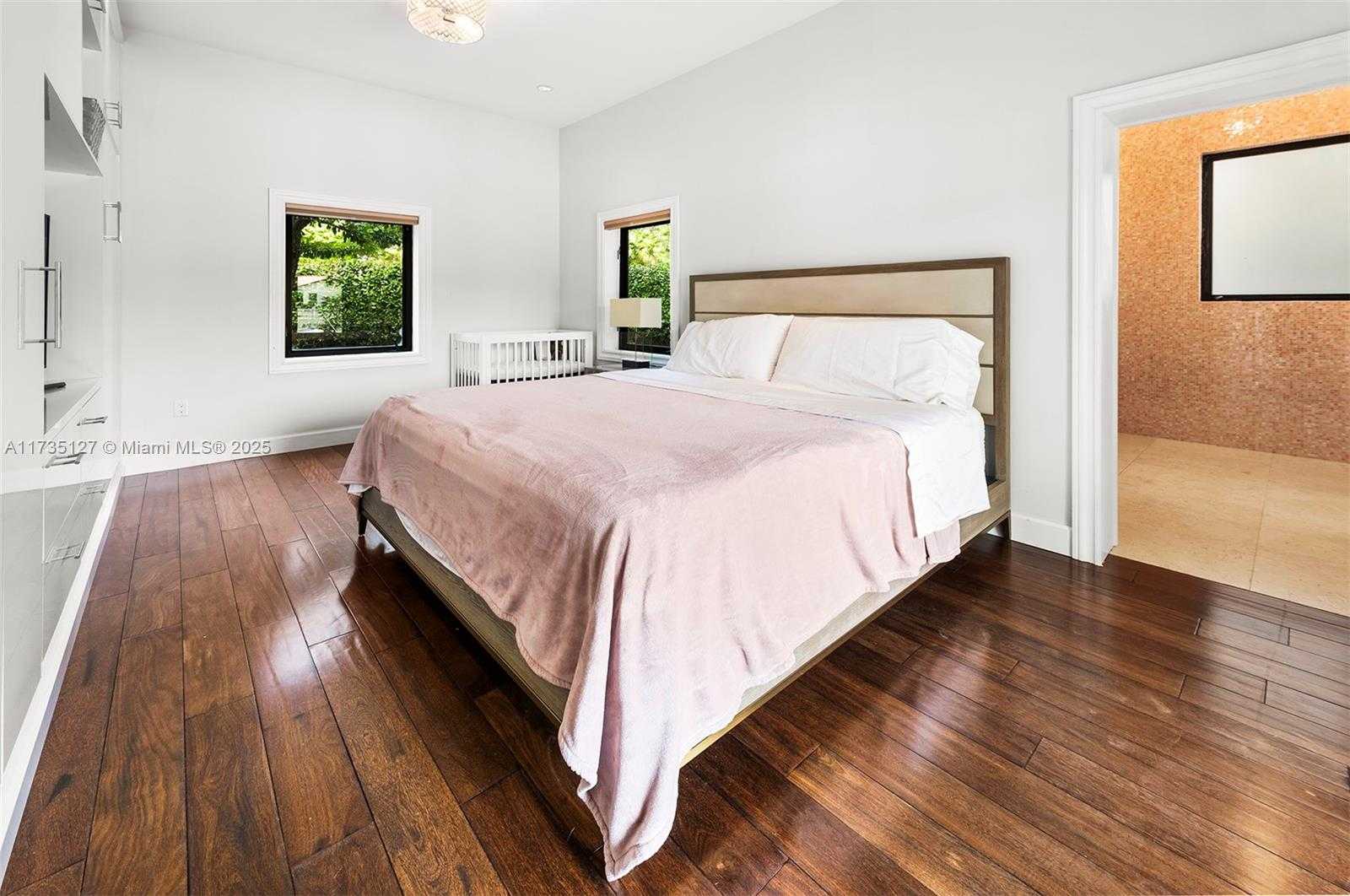 Small Image of 6700 GRANADA BLVD, Coral Gables Number 56