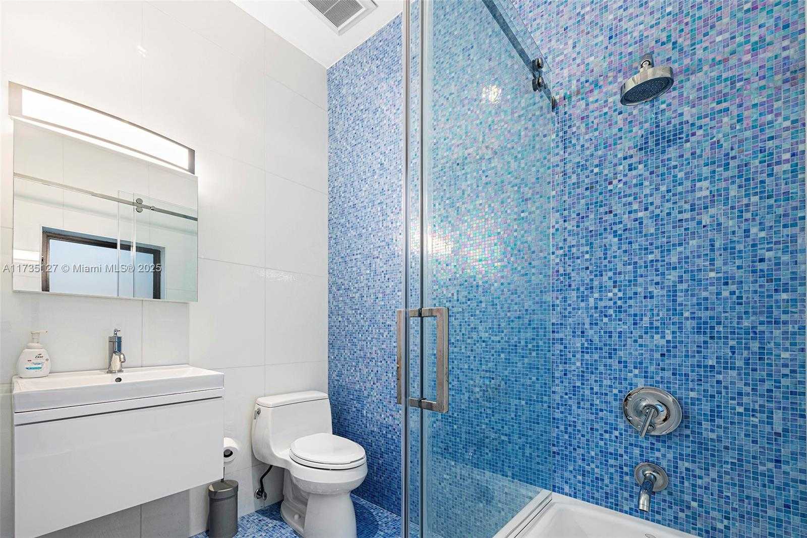 Small Image of 6700 GRANADA BLVD, Coral Gables Number 63