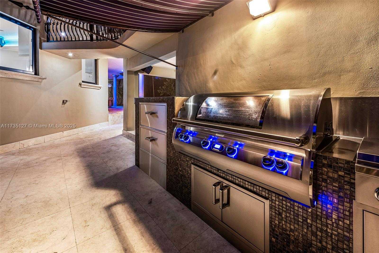 Small Image of 6700 GRANADA BLVD, Coral Gables Number 80