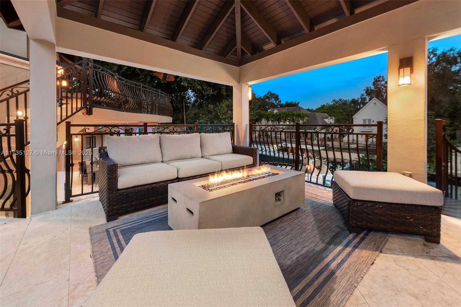 Small Image of 6700 GRANADA BLVD, Coral Gables Number 82