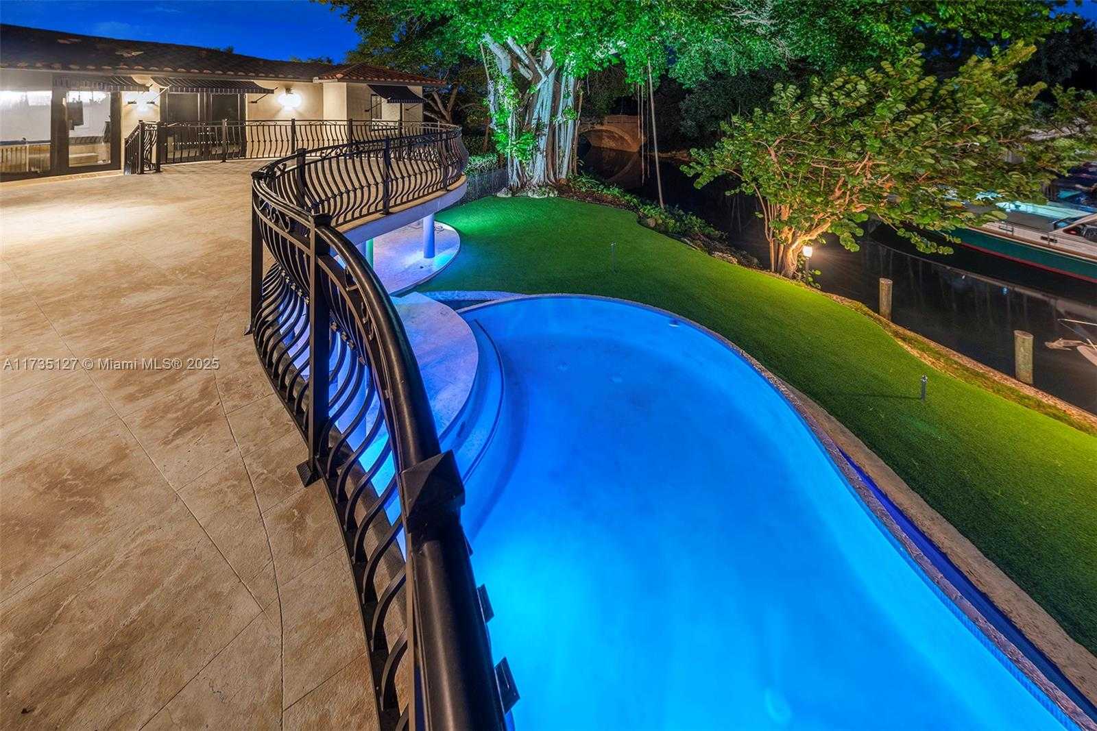 Small Image of 6700 GRANADA BLVD, Coral Gables Number 89