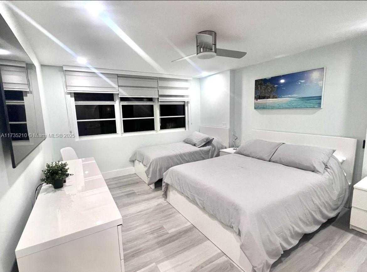Small Image of 6917 COLLINS AVE #806, Miami Beach Number 7