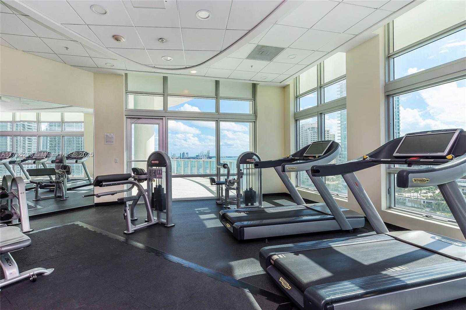Small Image of 300 SOUTH BISCAYNE BLVD #T-1905, Miami Number 24