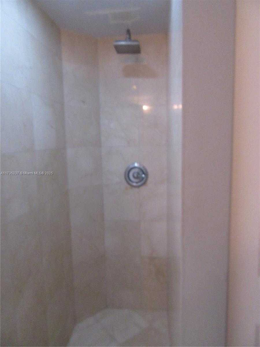 Small Image of 6365 COLLINS AVE #1008, Miami Beach Number 28